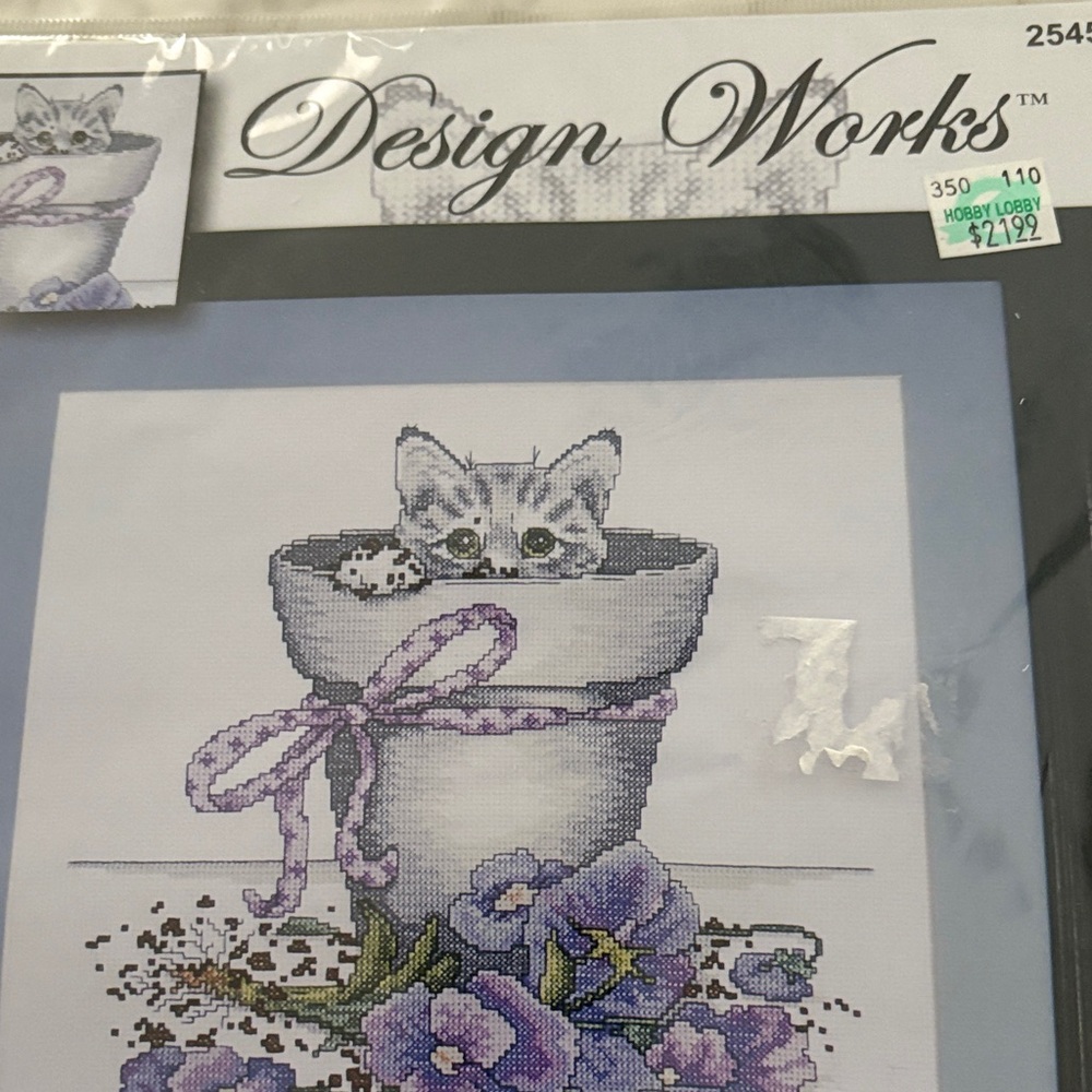 Charming Cat in Pot Cross-Stitch Kit - Gray and Purple - Picture 3 of 5